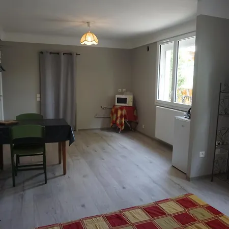 Des Grands Causses Vakantiehuis Millau