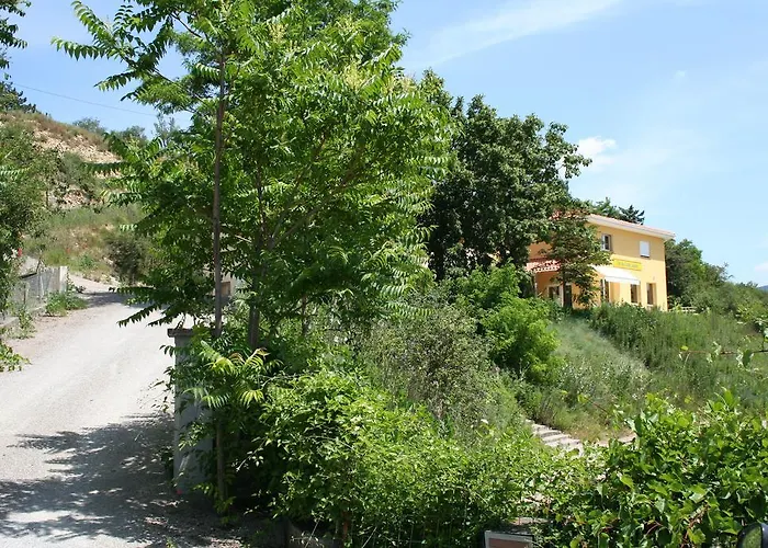 Des Grands Causses Мийо